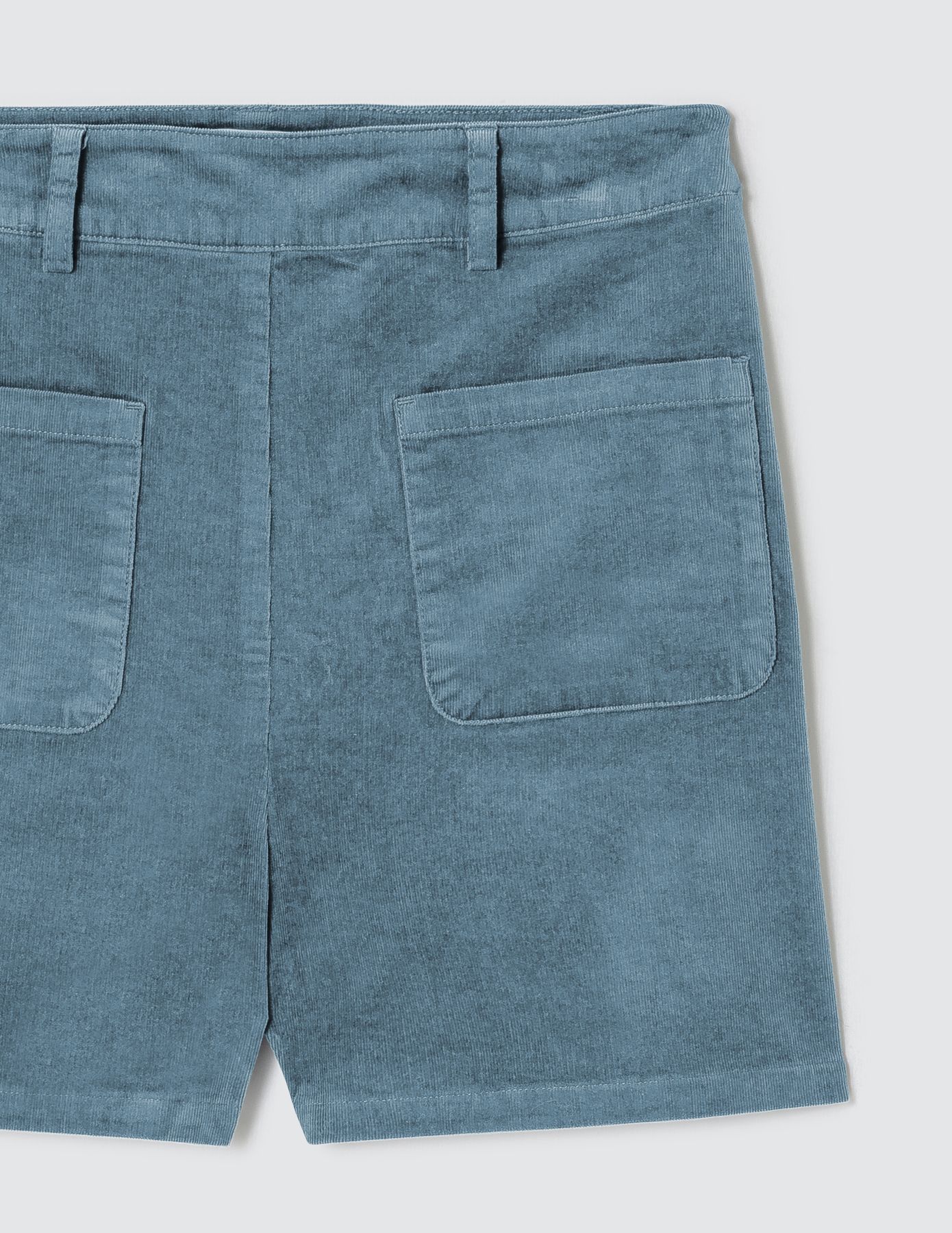 Short en velours à poches
