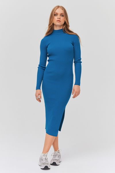 Robe longue à cotes