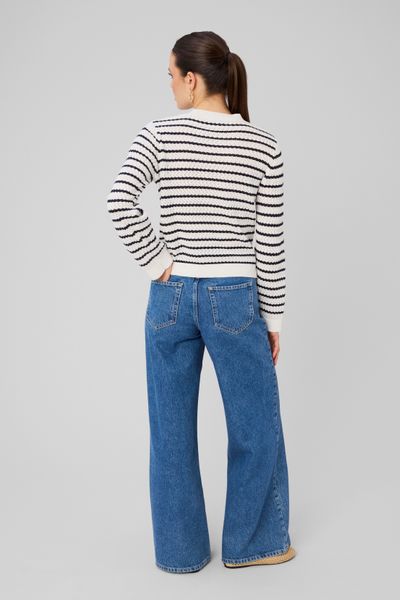 Gilet boutonn&eacute; &agrave; rayures