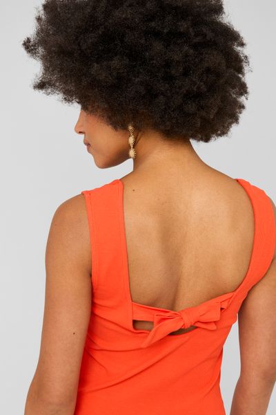 D&eacute;bardeur avec d&eacute;tail de n&oelig;ud au dos