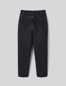 Jean mom fit