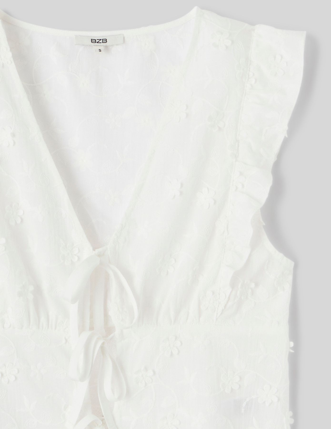 Top à nouer broderie 3D