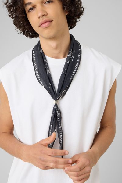 Foulard fin
