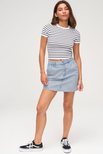 Jupe courte en jean cargo