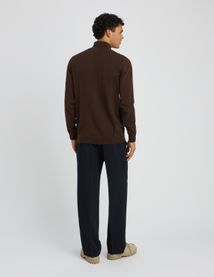 Pull col roul&eacute;