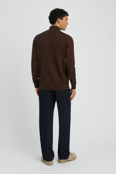 Pull col roul&eacute;