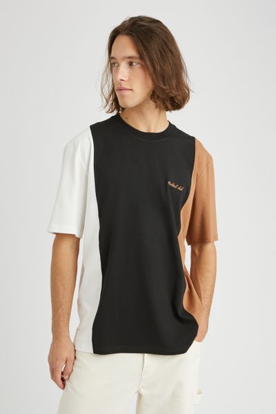 T-shirt broderie poitrine