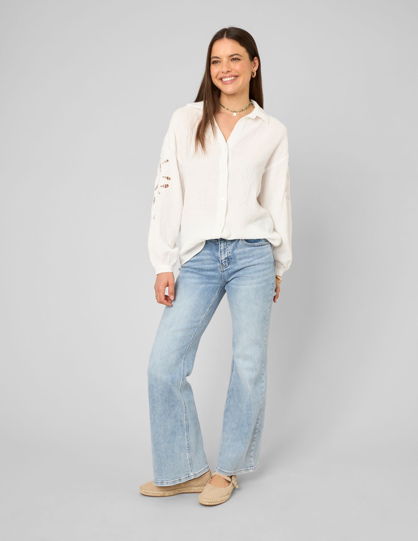 Chemise brod&eacute;e en gaze de coton