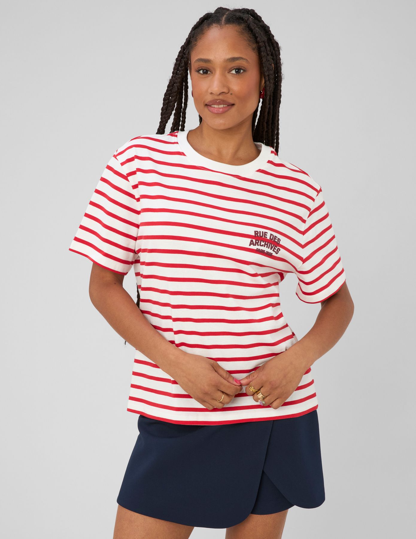 T-shirt ray&eacute; manches courtes
