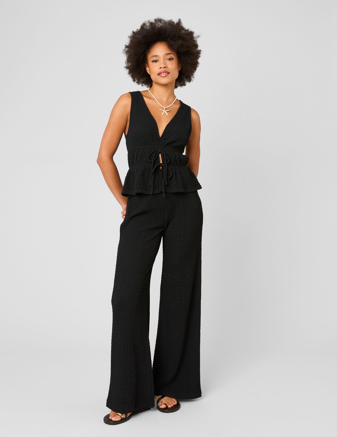 Top textur&eacute; &agrave; nouer