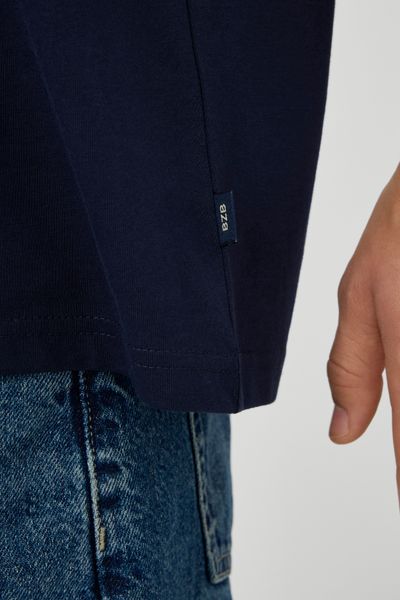 T-shirt broderie poitrine