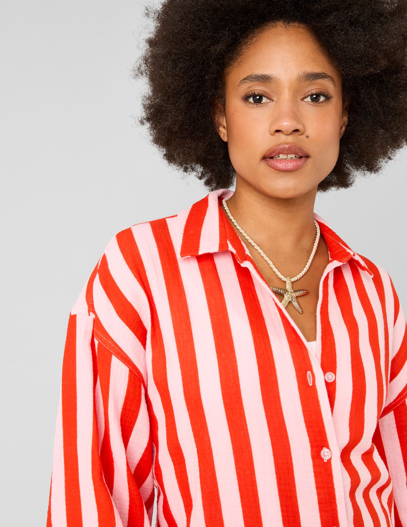 Chemise ray&eacute;e
