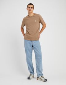 T-shirt brod&eacute;