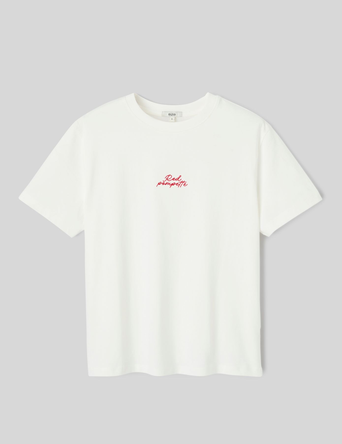 T-shirt broderie poitrine