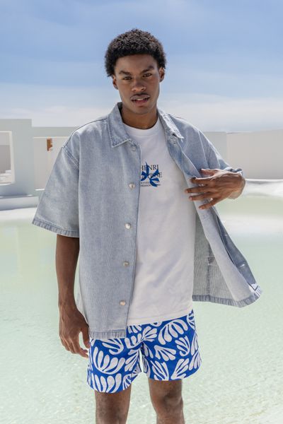 Chemise manches courtes ray&eacute;e