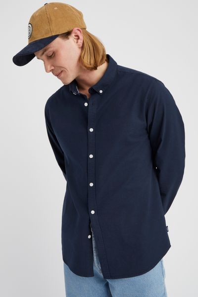 Chemise unie ajustée
