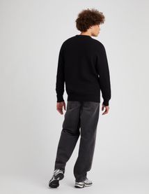 Pull matière fantaisie