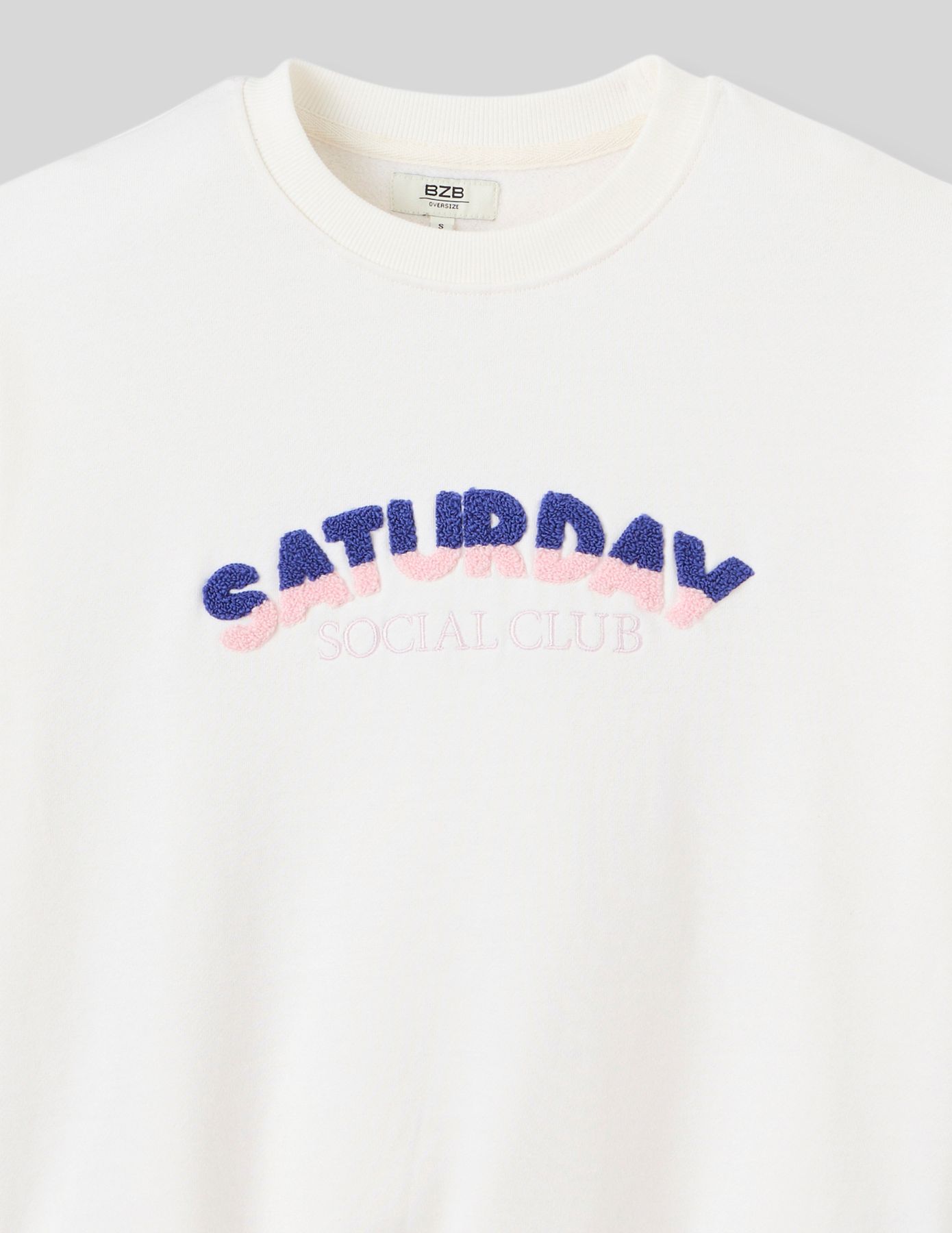 Sweat broderie bouclette