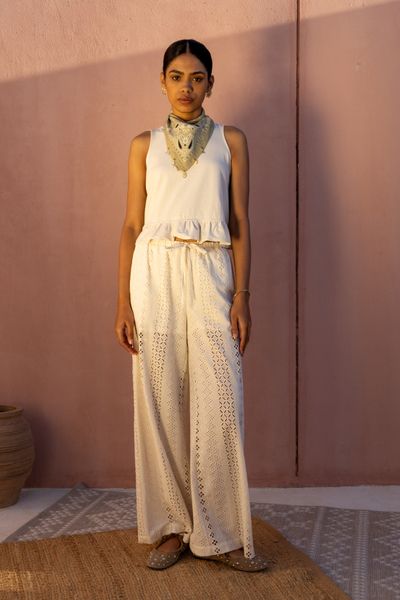 Pantalon broderie anglaise