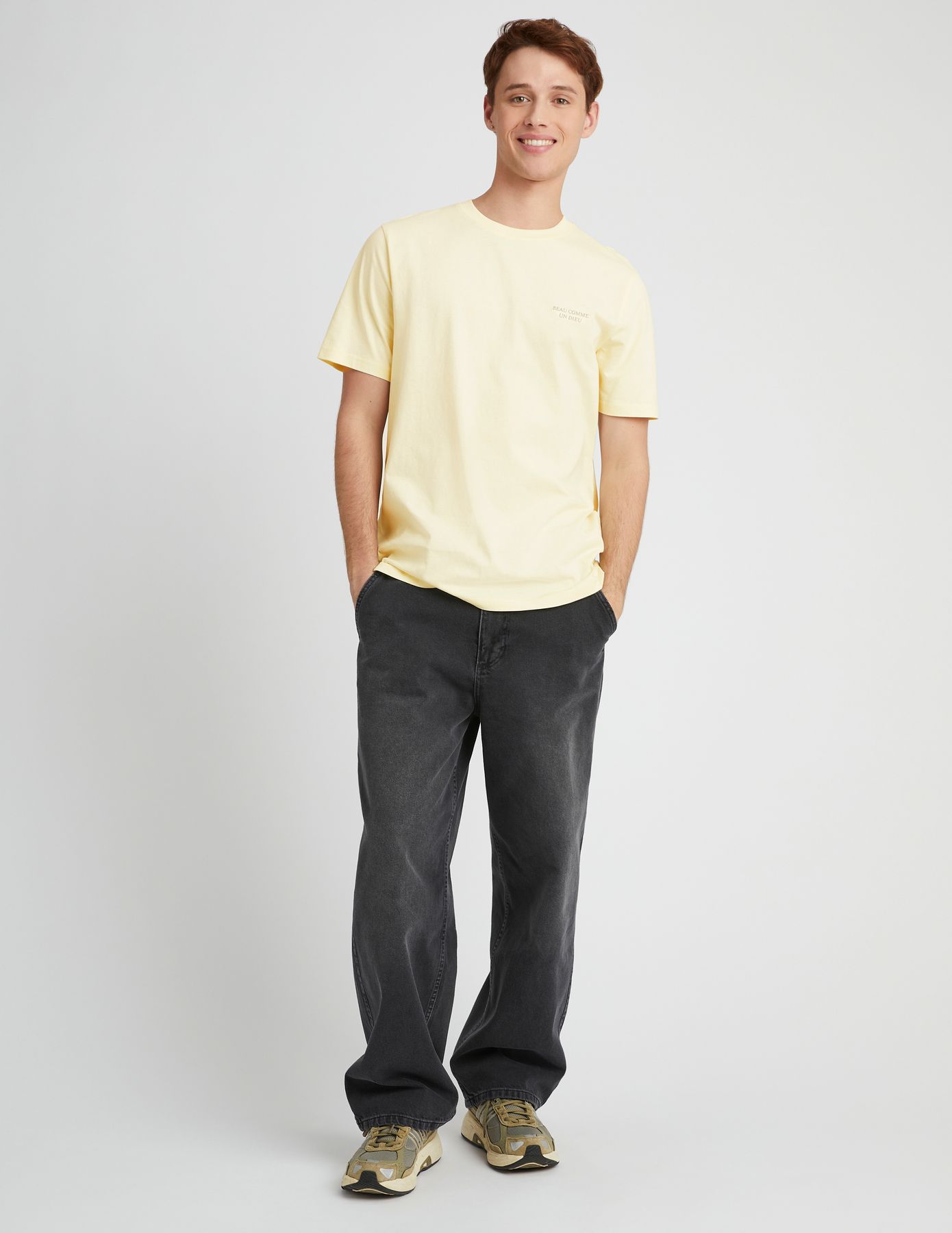 T-shirt brodé