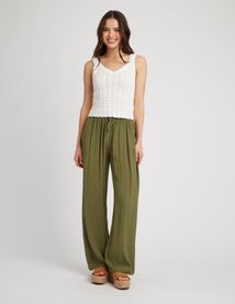 Débardeur ajouré en crochet