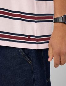 T-shirt ray&eacute;
