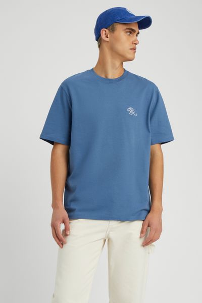 T-shirt broderie poitrine