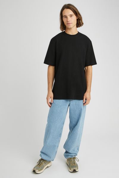 T-shirt structur&eacute; c&ocirc;tes