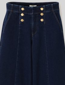 Jean d&eacute;tail boutons dor&eacute;s