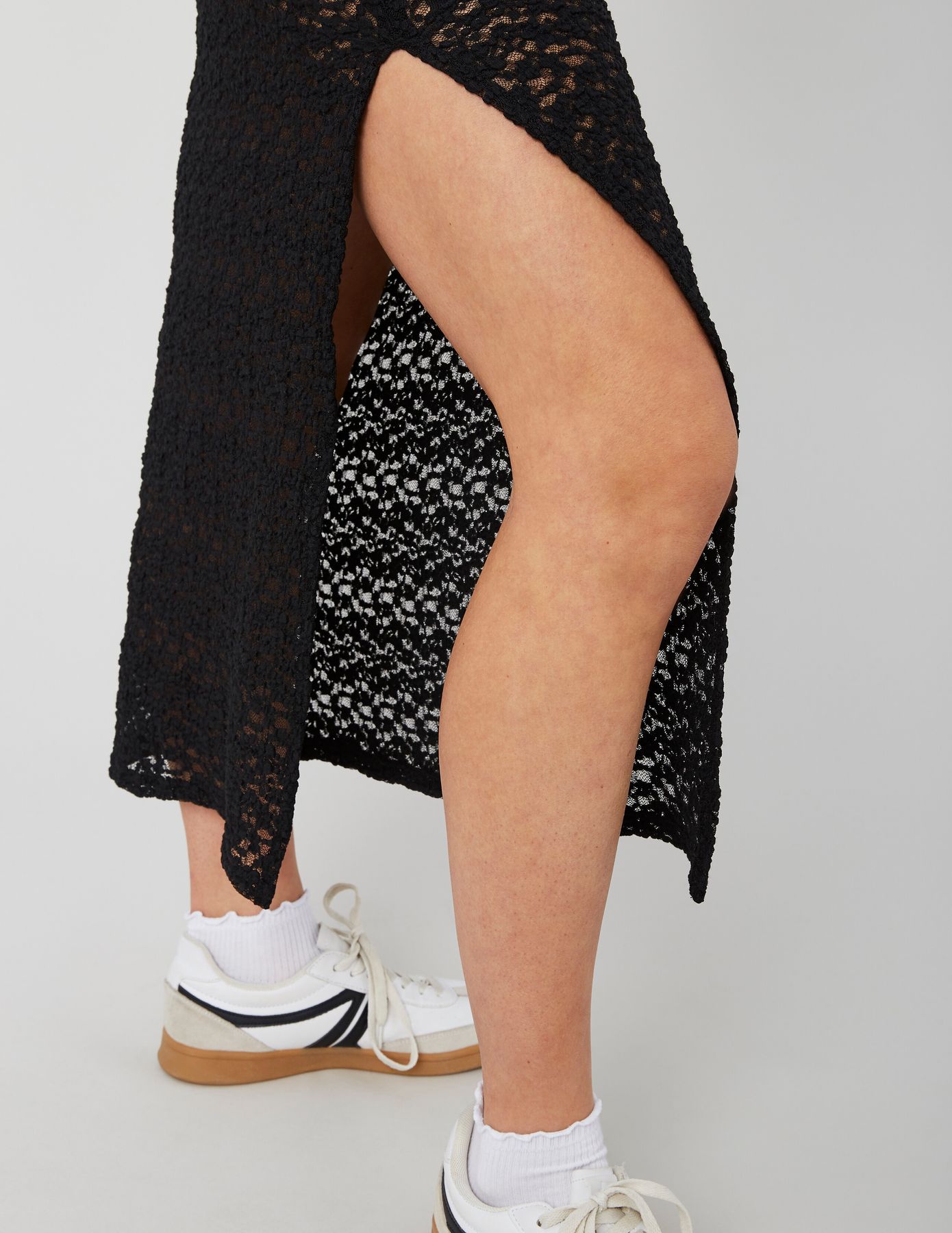 Robe dentelle dos nu