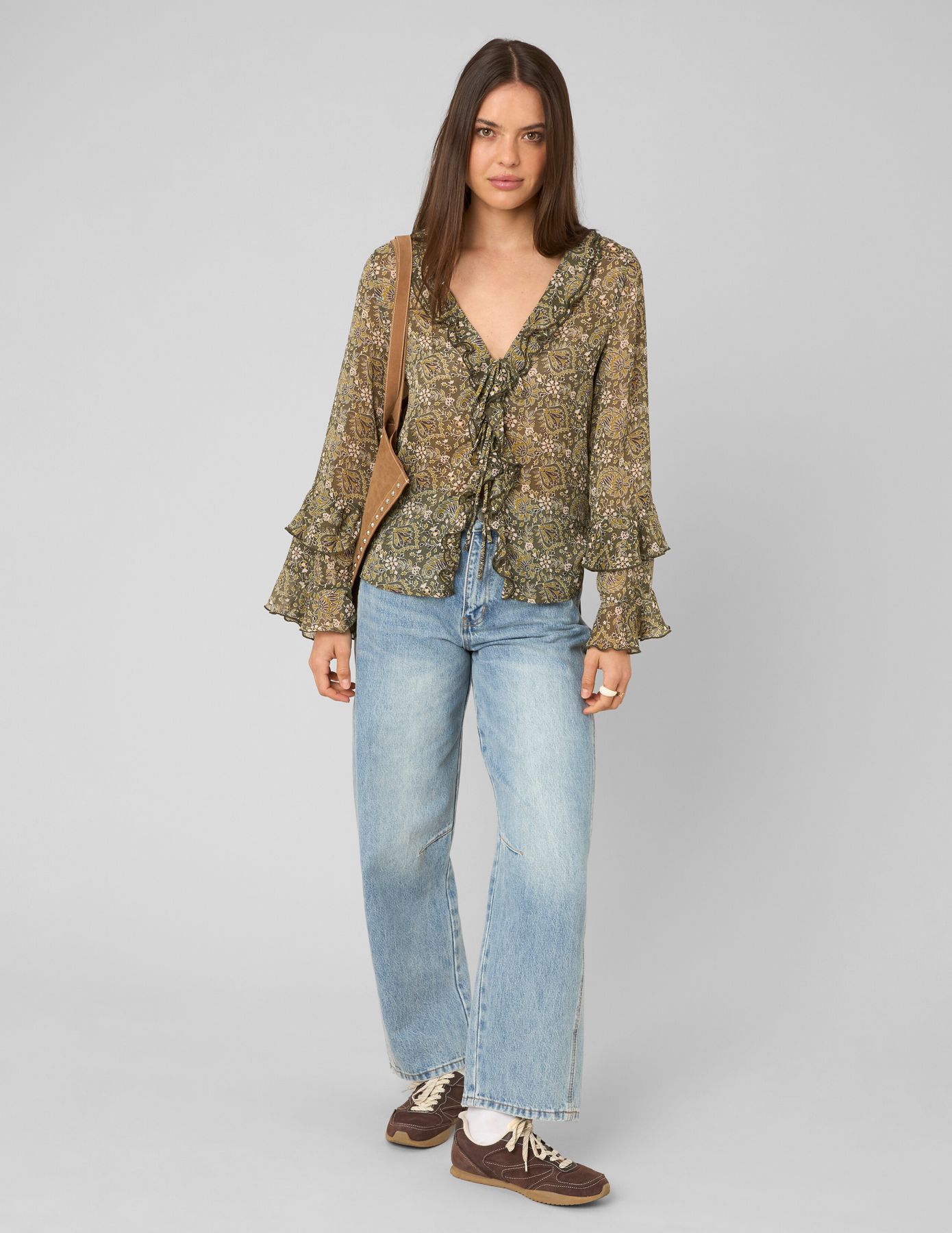 Blouse imprim&eacute;e volant&eacute;e