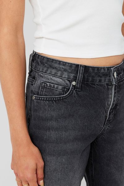 Jean straight taille basse