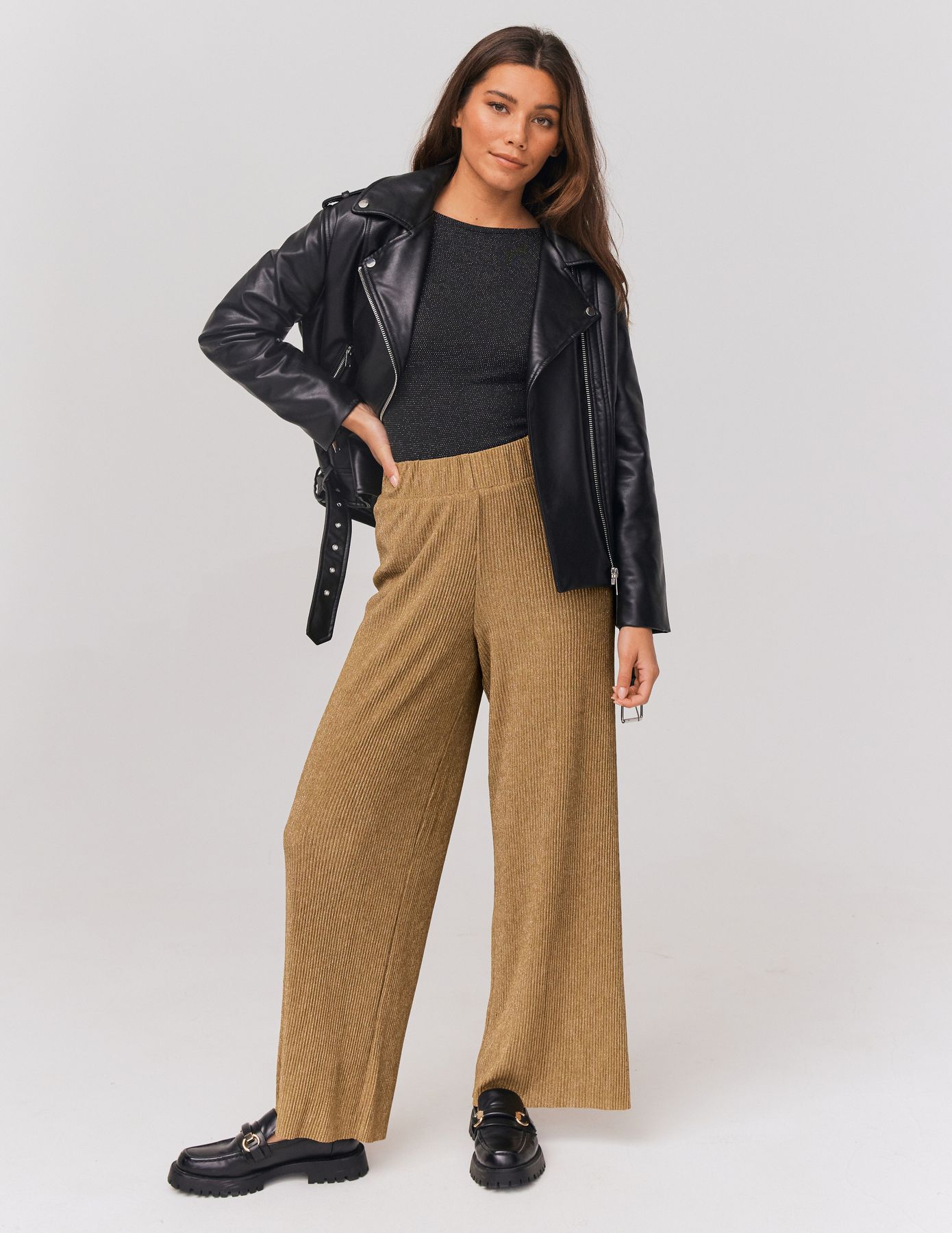 Pantalon plissé brillant