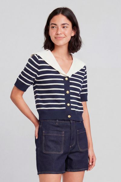 Pull marini&egrave;re avec col vareuse