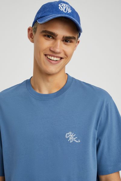 T-shirt broderie poitrine