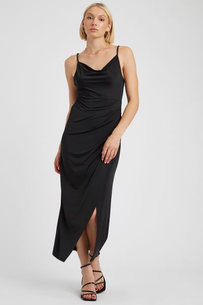 Robe longue col bénitier