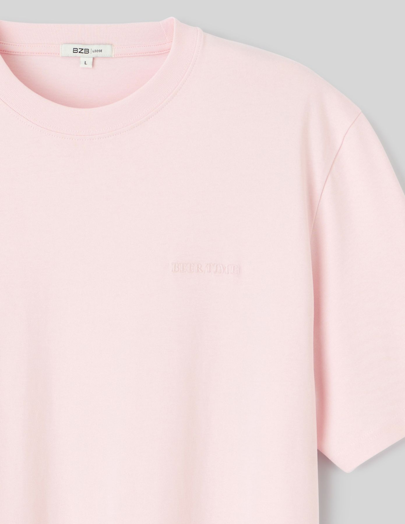 T-shirt broderie poitrine