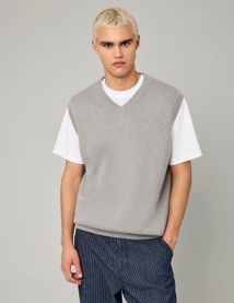 Pull col V sans manches