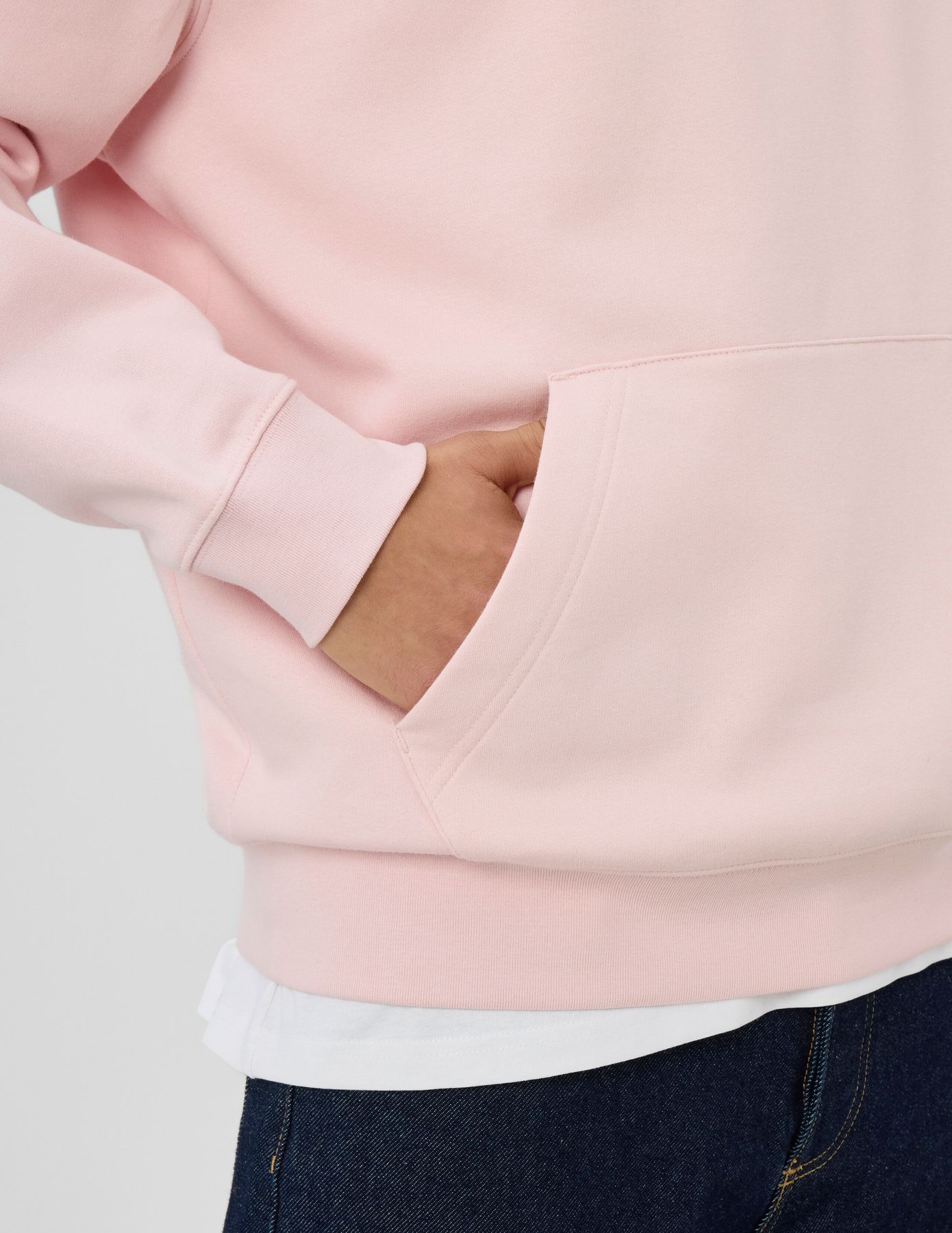 Sweat broderie poitrine