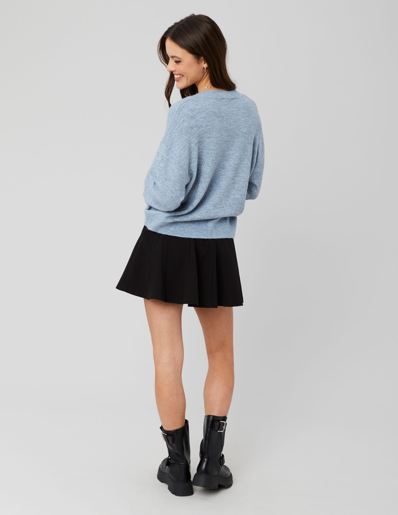 Pull col V pailleté