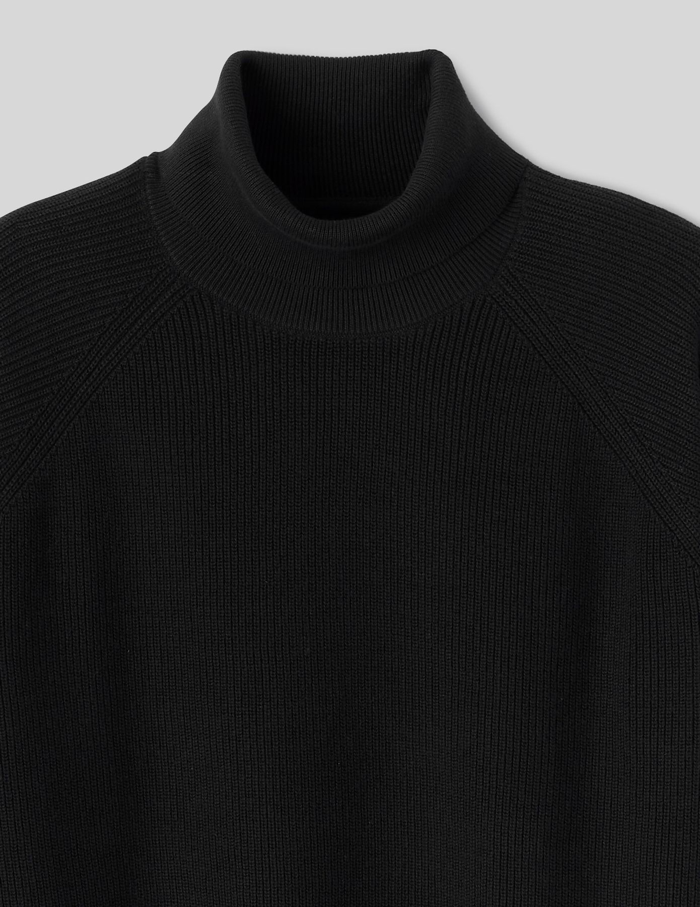 Pull col roul&eacute;