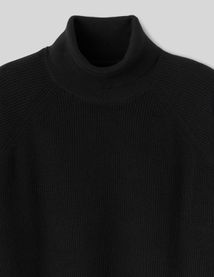 Pull col roul&eacute;