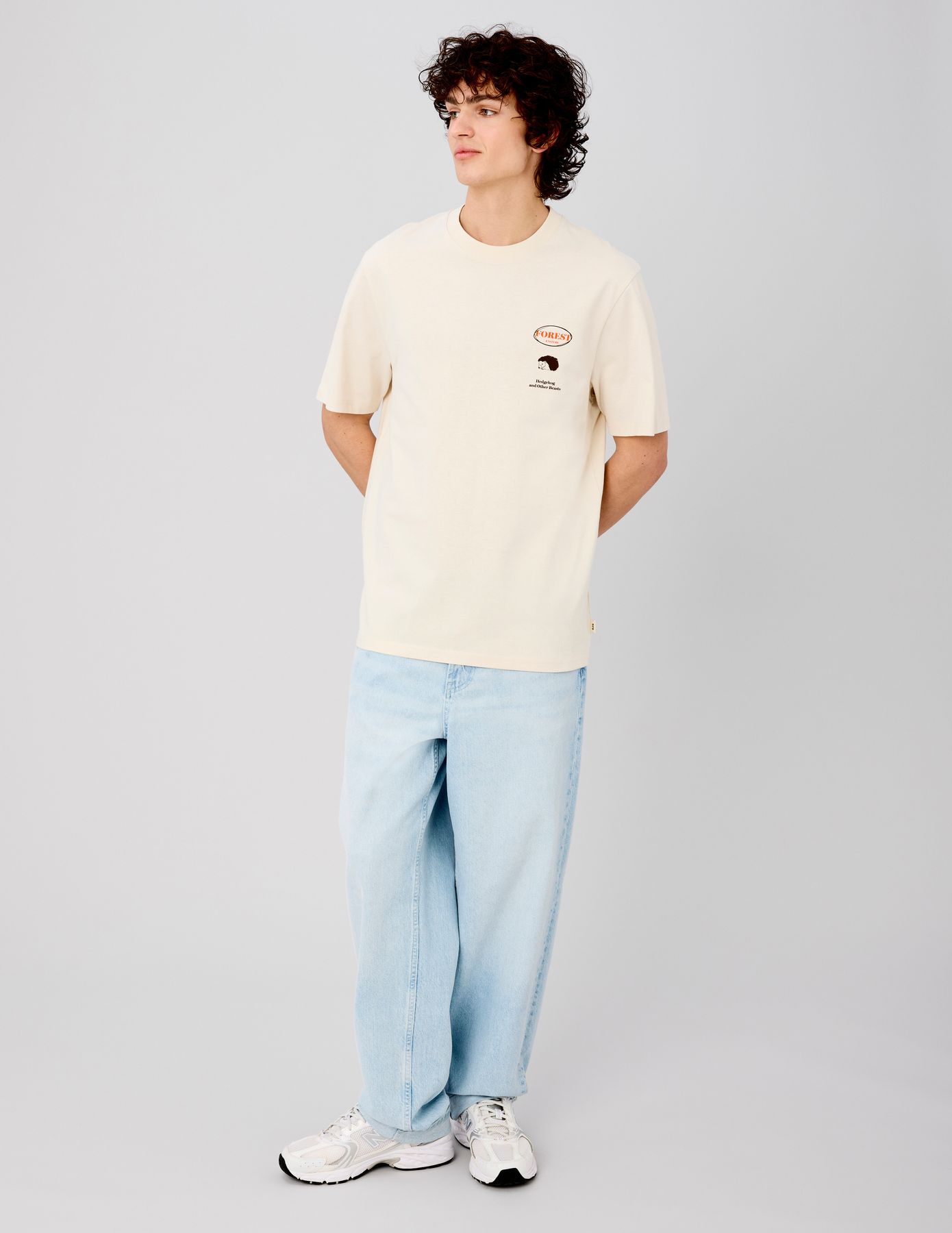 T-shirt imprim&eacute; poitrine