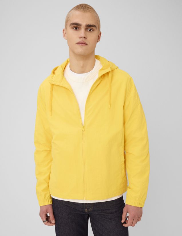 Blouson coup vent &agrave; capuche