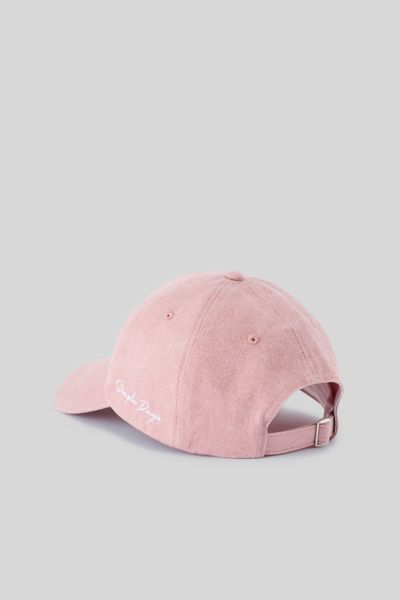 Casquette brodée