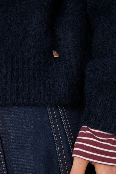 Gilet boutonn&eacute; col rond