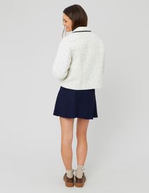 Veste en tweed col contrasté