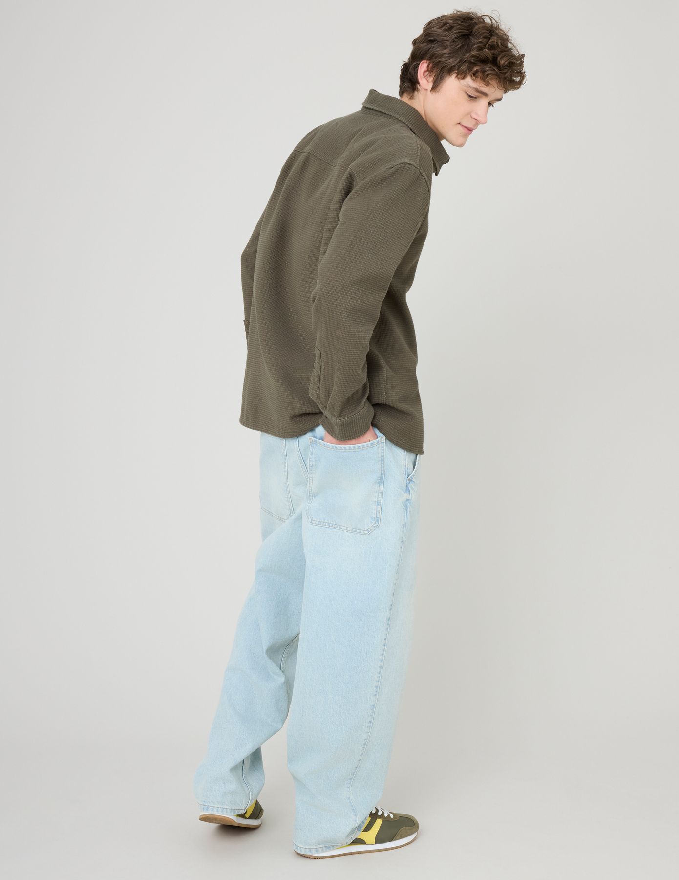 Surchemise textur&eacute;e unie