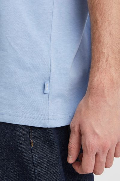 T-shirt brodé