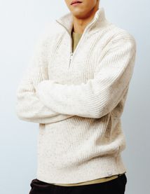 Pull col montant